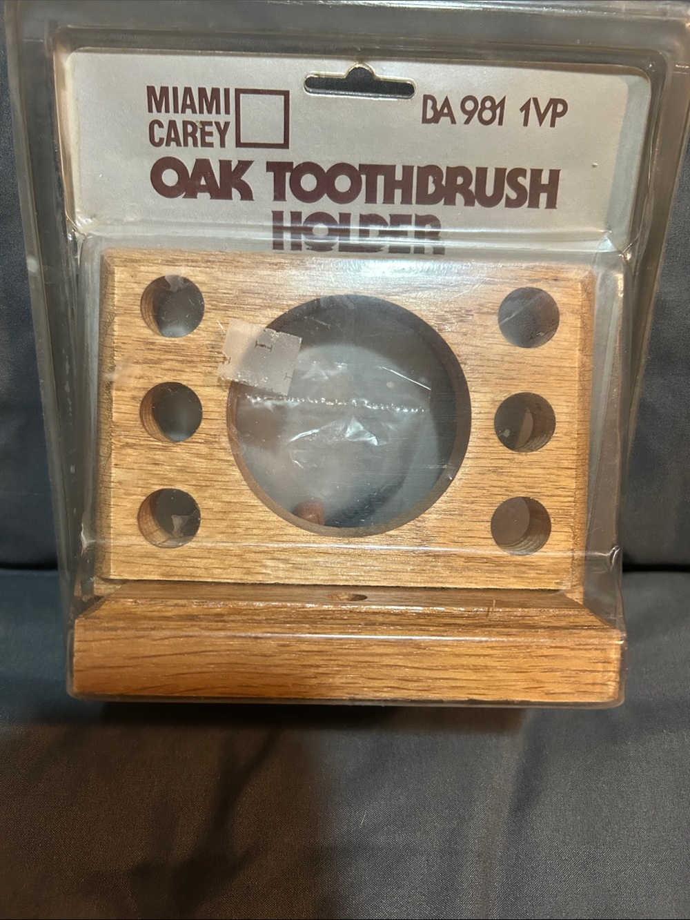 Vintage Oak Toothbrush Holder - Natural Oak Finish - Picture 1 of 5